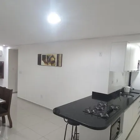 Apartamentos Ed London, Na Av Principal A Poucos Passos Das Termas Piratuba Exterior photo