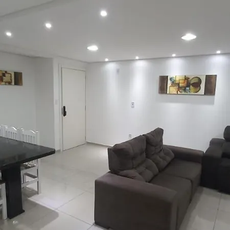 Apartamentos Ed London, Na Av Principal A Poucos Passos Das Termas Piratuba Exterior photo